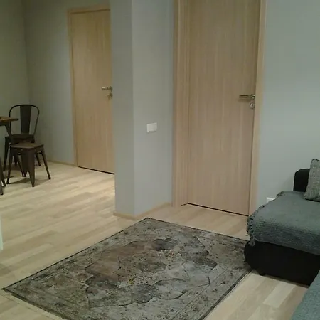 Apartment Aisa 21 *